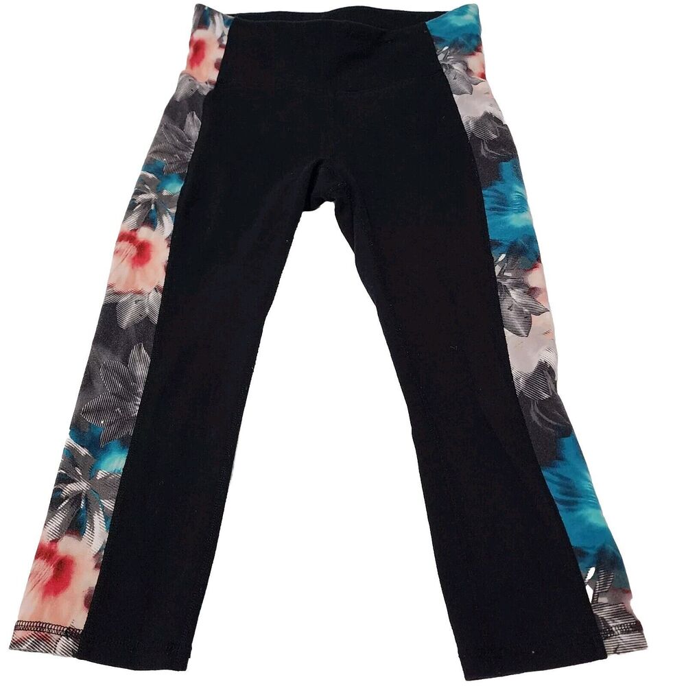 Xersion Studio Mid Rise Work Out Capris Size XS Black with Floral side insert
